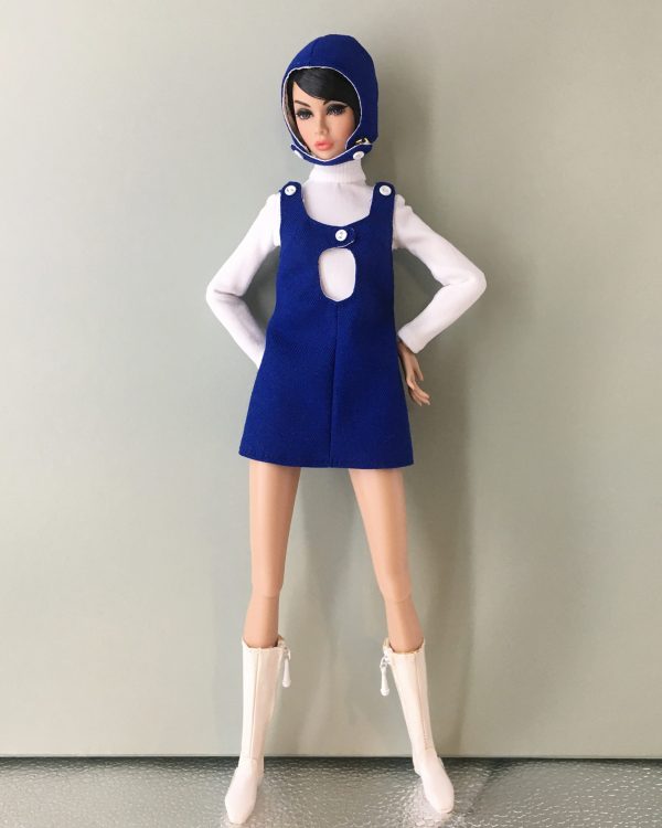 cambriadollatelier-courI-royalblue